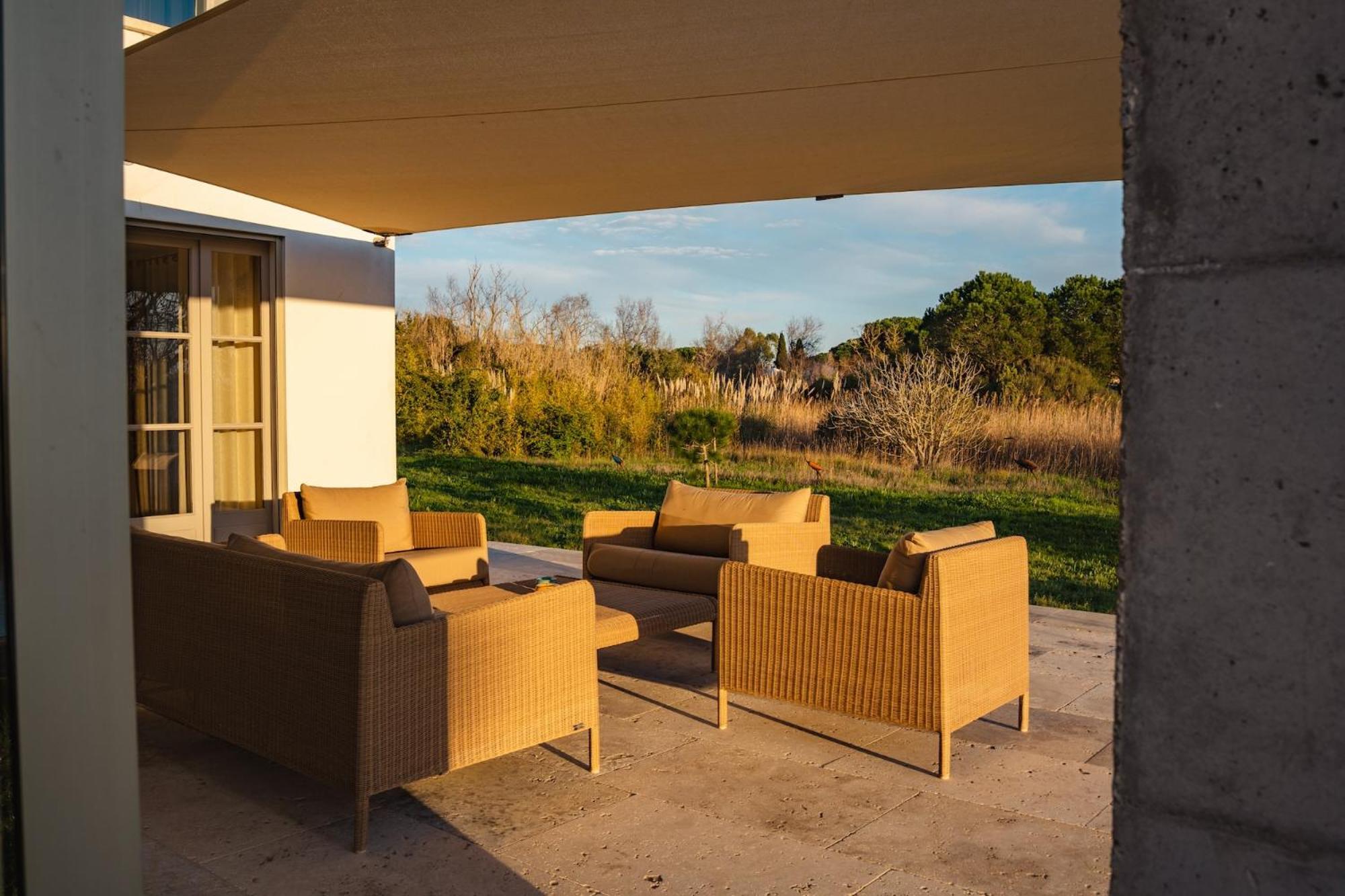 Mas Du Couvin, En Camargue Bed & Breakfast 5*
