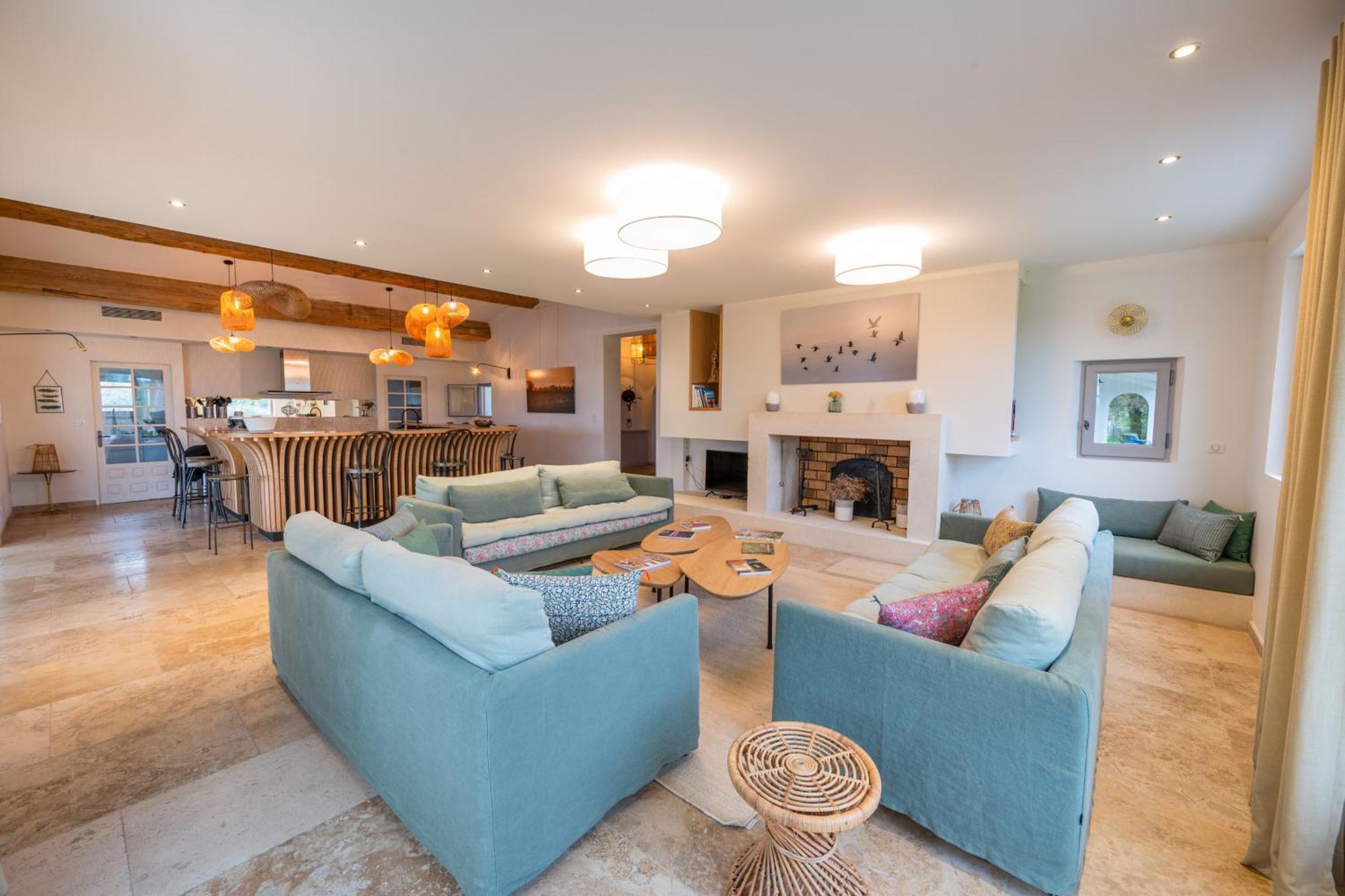 Mas Du Couvin, En Camargue Bed & Breakfast 5*